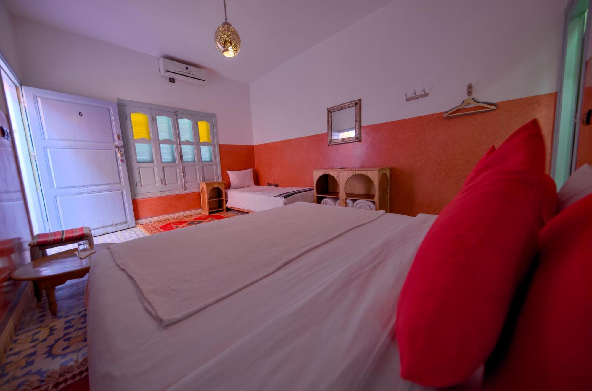Maison D'Hotes Dar Farhana Tajda エクステリア 写真