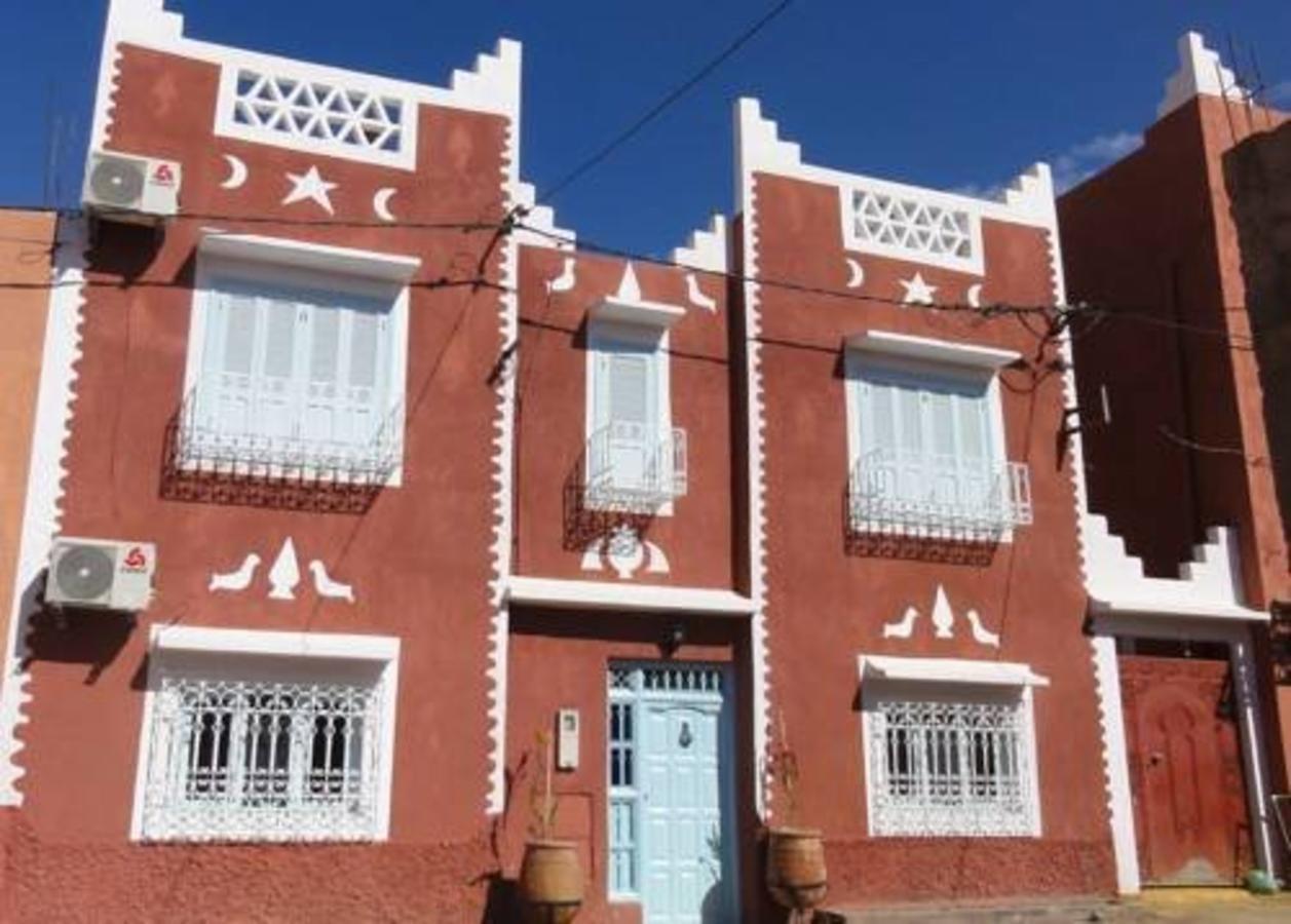 Maison D'Hotes Dar Farhana Tajda エクステリア 写真