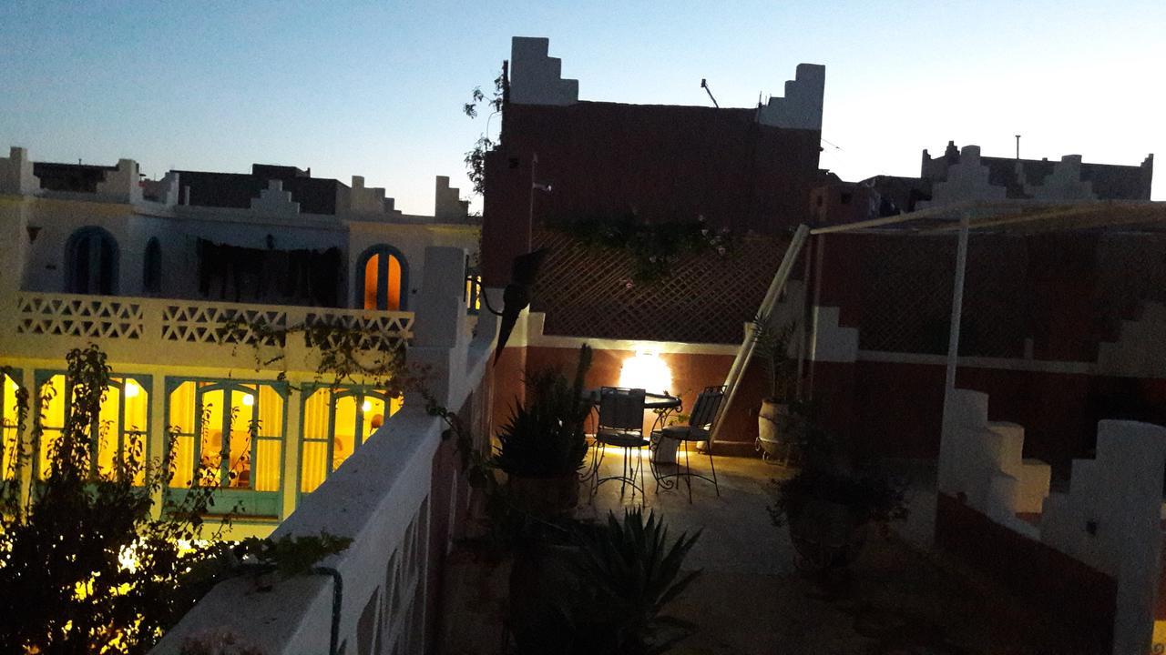 Maison D'Hotes Dar Farhana Tajda エクステリア 写真